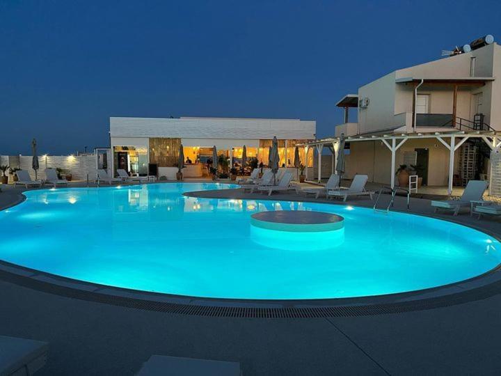 Del Rey Hotel Paralía Eksteriør billede