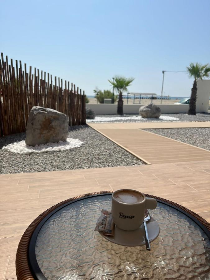 Del Rey Hotel Paralía Eksteriør billede