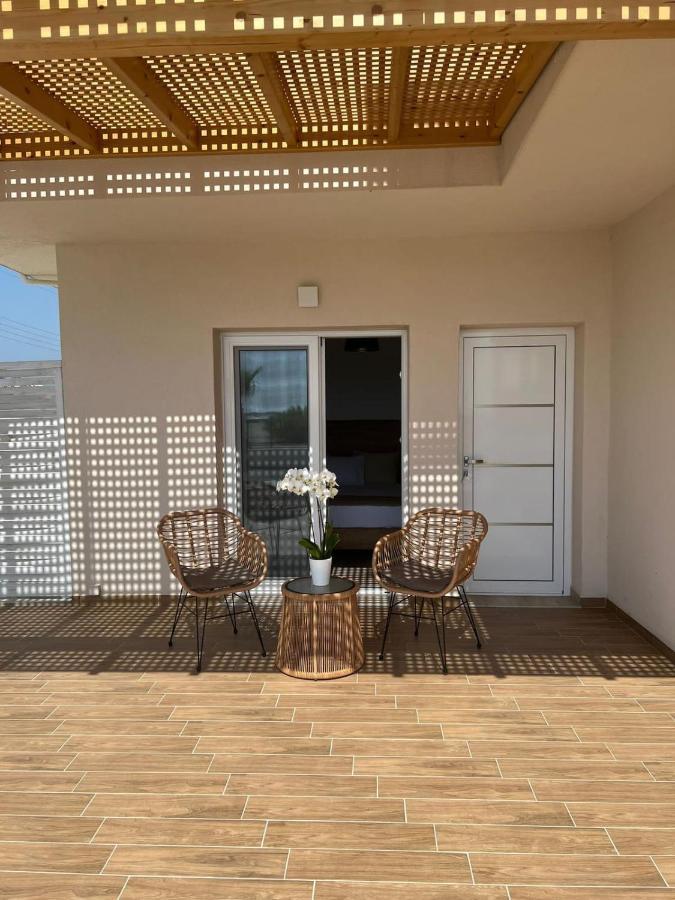 Del Rey Hotel Paralía Eksteriør billede