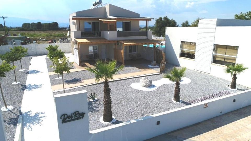 Del Rey Hotel Paralía Eksteriør billede